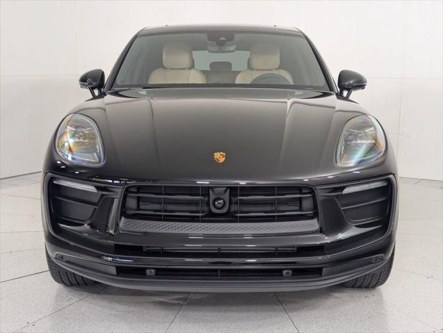 2026 Porsche Macan Unknown