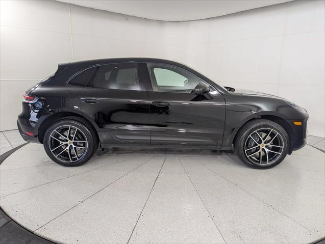 2026 Porsche Macan Unknown