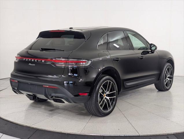 2026 Porsche Macan Unknown