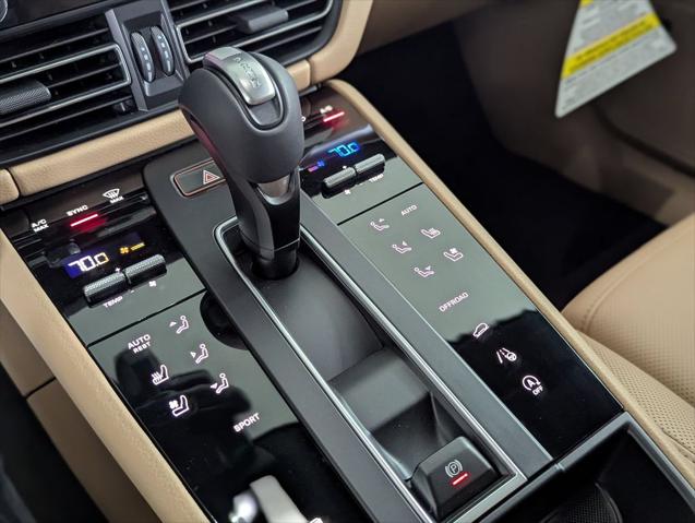 2026 Porsche Macan Unknown
