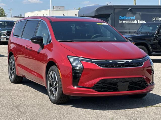 2027 Chrysler Pacifica Limited for sale in Sterling Heights, MI