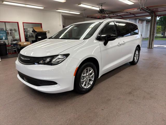 2027 Chrysler Pacifica LX