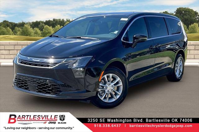 2027 Chrysler Pacifica Select for sale in Bartlesville, OK