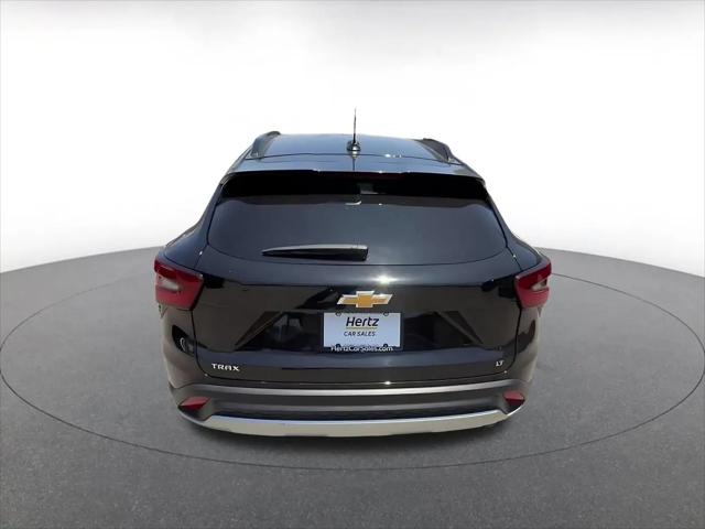 2025 Chevrolet Trax FWD LT