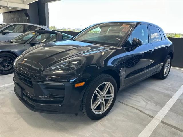 2023 Porsche Macan T for sale in North MIami, FL