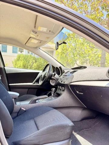 2013 Mazda Mazda3 i Touring