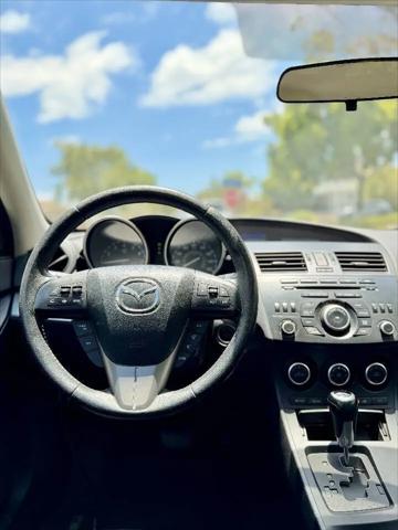 2013 Mazda Mazda3 i Touring