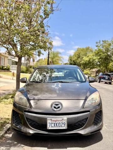 2013 Mazda Mazda3 i Touring