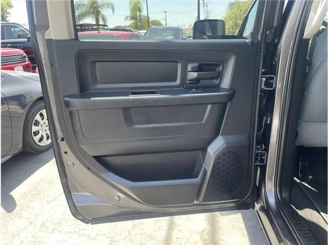 2018 Ram 1500 Express Crew Cab 4x4 5'7" Box