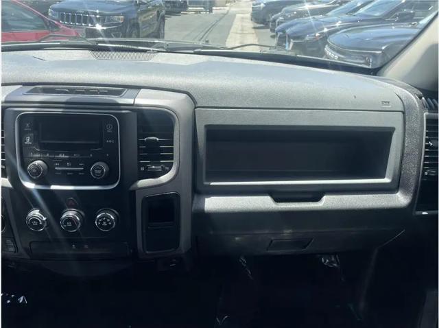 2018 Ram 1500 Express Crew Cab 4x4 5'7" Box