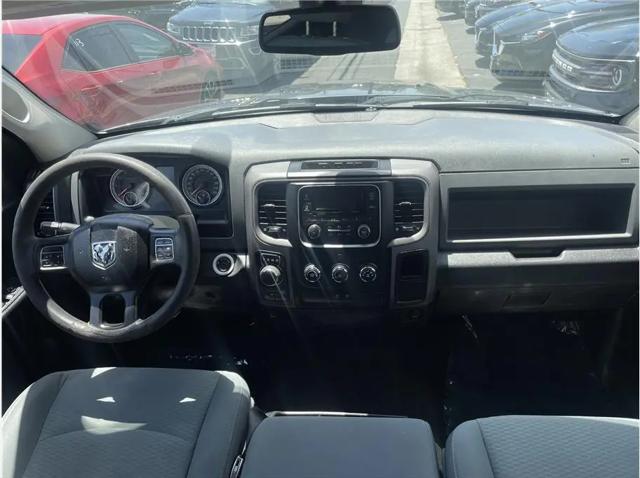 2018 Ram 1500 Express Crew Cab 4x4 5'7" Box