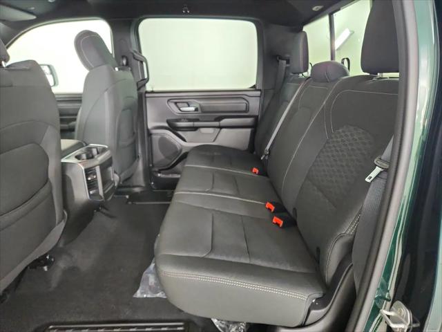 2026 Ram 1500 Express Crew Cab 4x4 57 Box