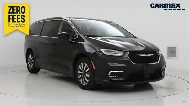 2023 Chrysler Pacifica Hybrid Touring L for sale in Fort Worth, TX
