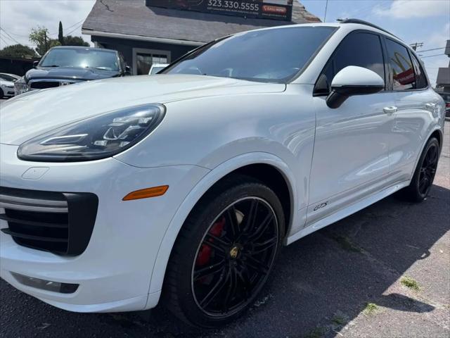 2016 Porsche Cayenne GTS