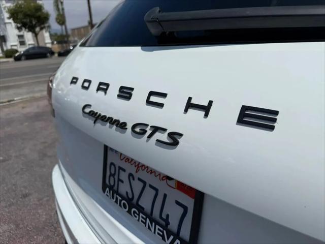 2016 Porsche Cayenne GTS