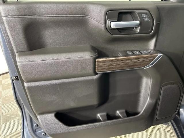 2021 Chevrolet Silverado 1500 2WD Crew Cab Short Bed LT