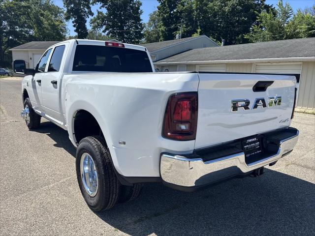 2026 Ram 3500 Tradesman Crew Cab 4x4 8 Box