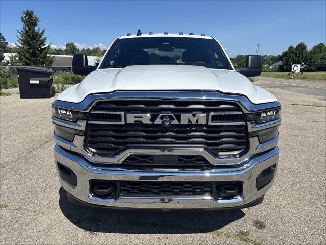 2026 Ram 3500 Tradesman Crew Cab 4x4 8 Box