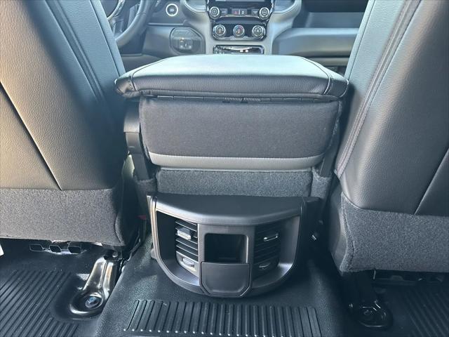 2026 Ram 3500 Tradesman Crew Cab 4x4 8 Box