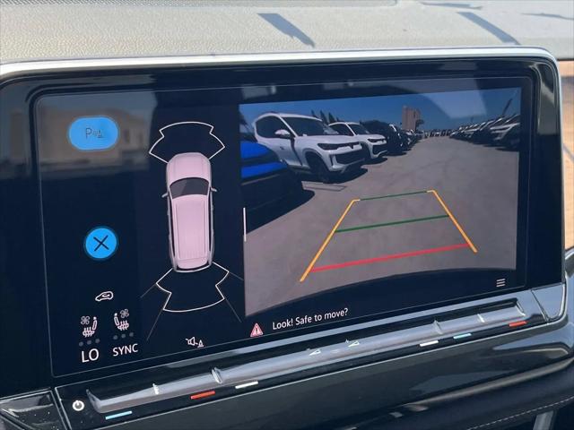 2026 Volkswagen Atlas SE with Technology