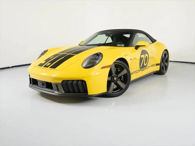 2026 Porsche 911 Carrera 4 GTS Cabriolet