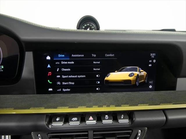 2026 Porsche 911 Carrera 4 GTS Cabriolet