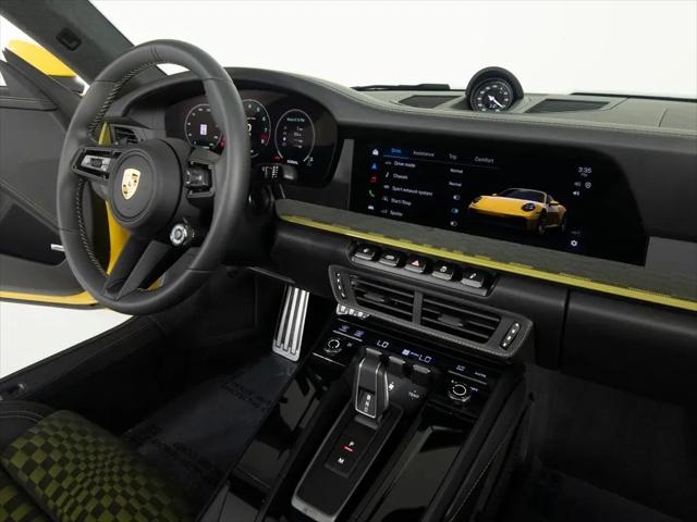 2026 Porsche 911 Carrera 4 GTS Cabriolet