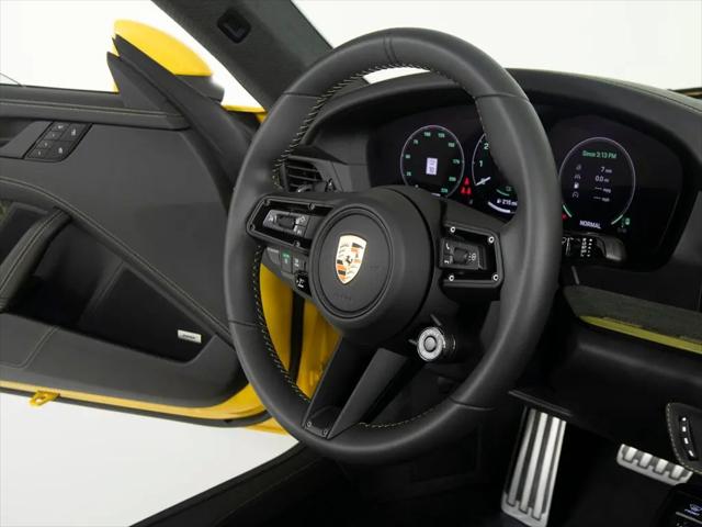2026 Porsche 911 Carrera 4 GTS Cabriolet