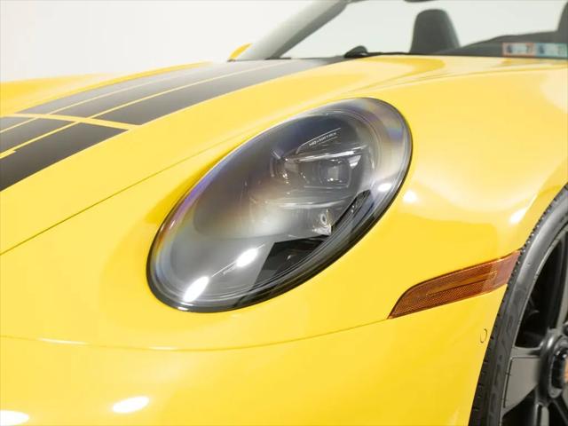 2026 Porsche 911 Carrera 4 GTS Cabriolet