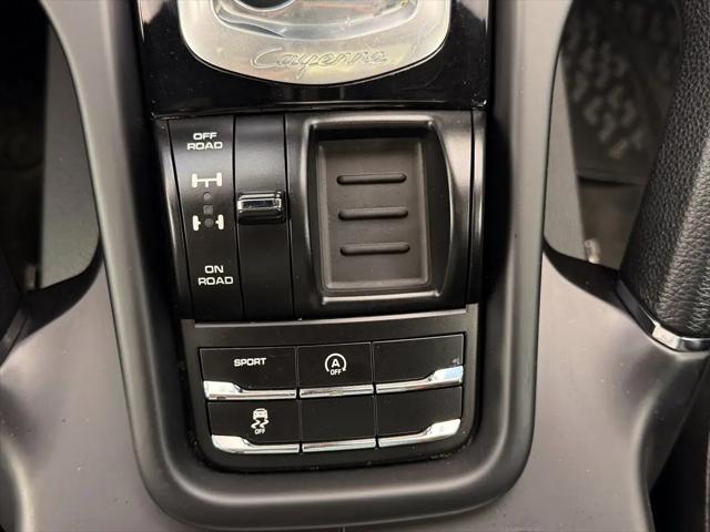 2016 Porsche Cayenne Cayenne