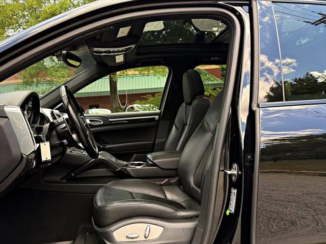 2016 Porsche Cayenne Cayenne