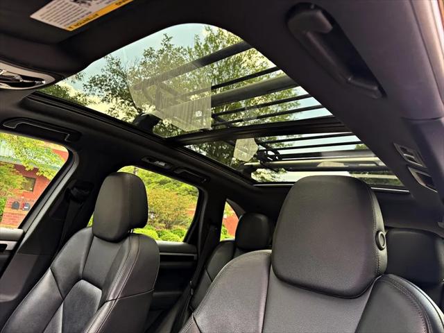 2016 Porsche Cayenne Cayenne
