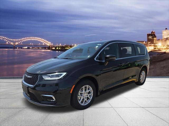 2025 Chrysler Pacifica Select for sale in Memphis, TN