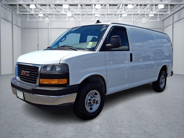 2022 GMC Savana Cargo RWD 2500 Regular Wheelbase Work Van 2022 GMC Savana Cargo RWD 2500 Regular Wheelbase Work Van