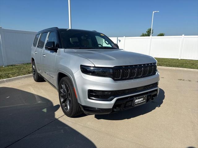 2025 Jeep Grand Wagoneer Series III Obsidian 4x4 for sale in Waukee, IA