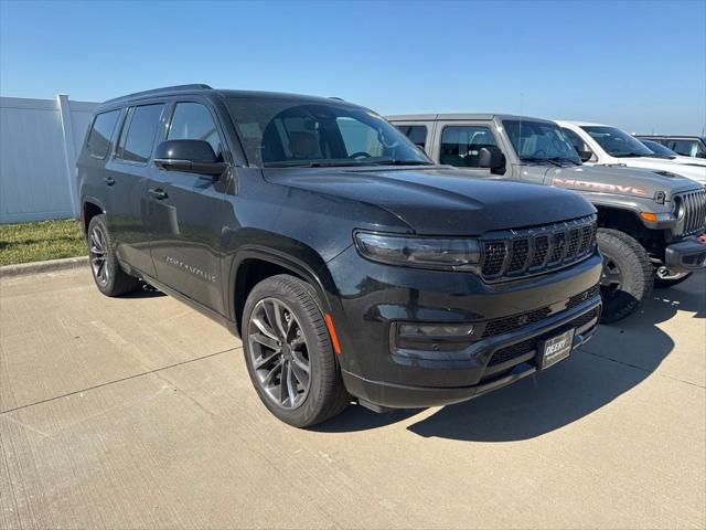 2025 Jeep Grand Wagoneer Series III Obsidian 4x4 for sale in Waukee, IA