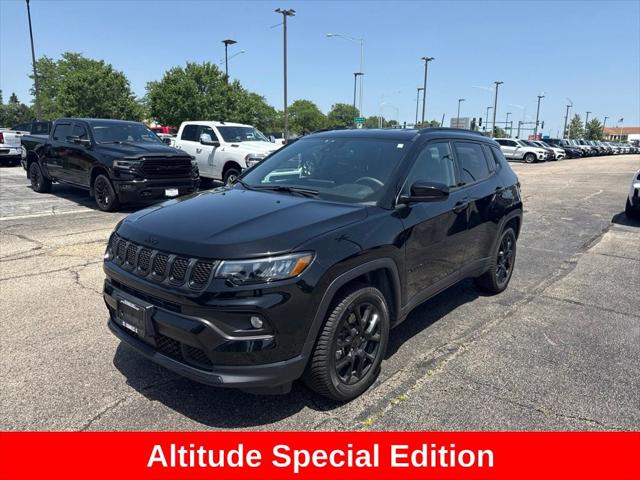 2023 Jeep Compass Altitude 4x4 for sale in St Charles, IL