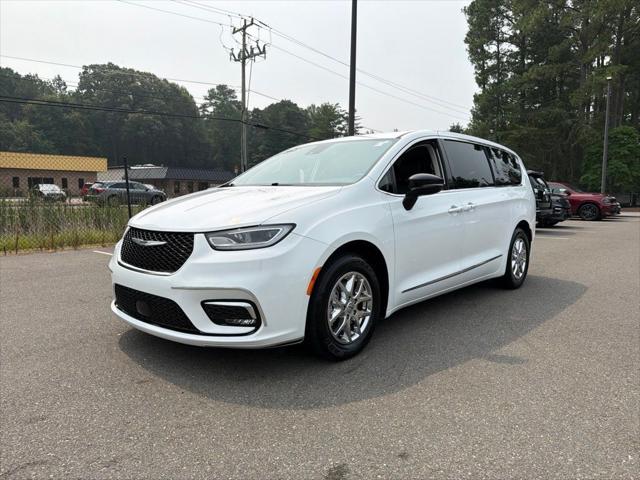 2024 Chrysler Pacifica Touring L 2024 Chrysler Pacifica Touring L