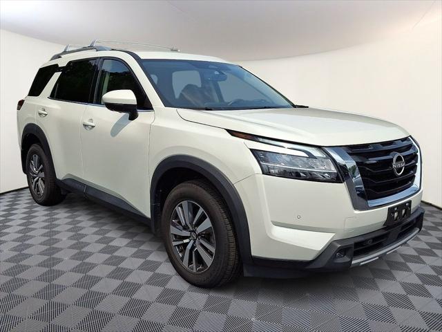 2024 Nissan Pathfinder SL 4WD 2024 Nissan Pathfinder SL 4WD