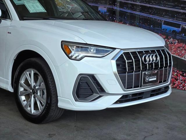 2025 Audi Q3 Premium 45 TFSI S line quattro Tiptronic