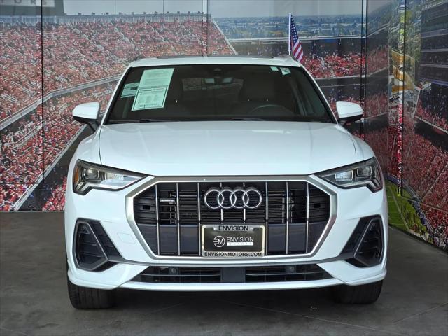 2025 Audi Q3 Premium 45 TFSI S line quattro Tiptronic