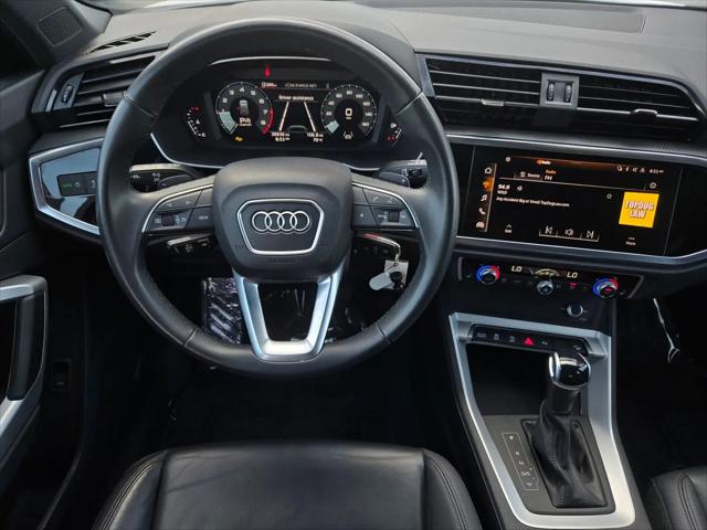 2025 Audi Q3 Premium 45 TFSI S line quattro Tiptronic