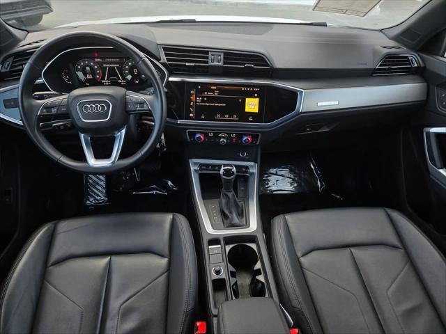 2025 Audi Q3 Premium 45 TFSI S line quattro Tiptronic