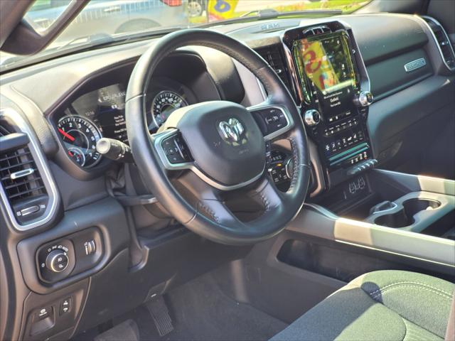 2020 Ram 1500 Big Horn Crew Cab 4x4 5'7" Box