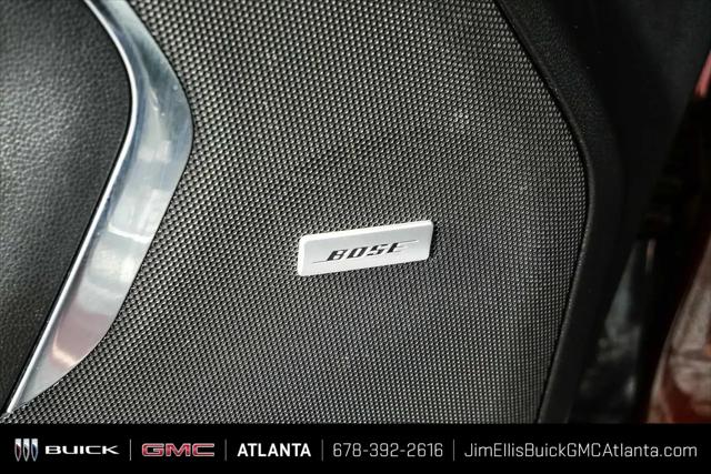 2023 GMC Yukon XL 4WD SLT