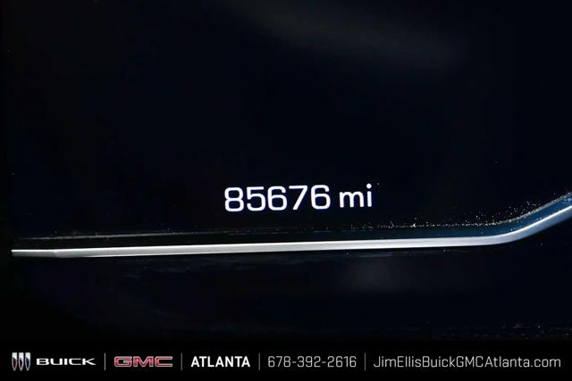 2023 GMC Yukon XL 4WD SLT