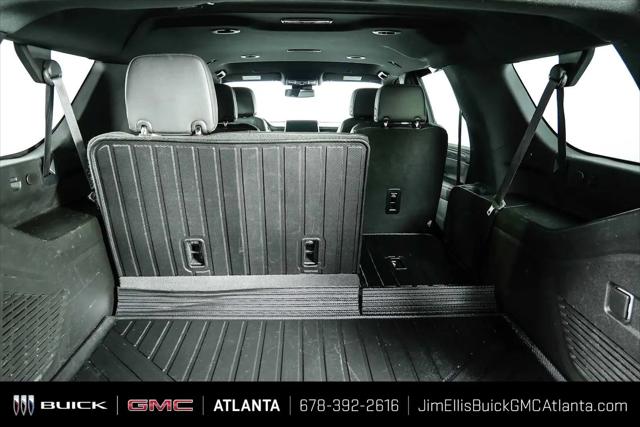 2023 GMC Yukon XL 4WD SLT
