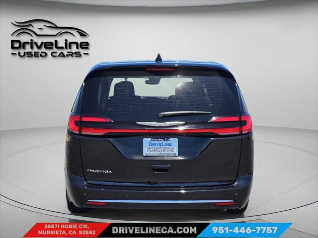 2024 Chrysler Pacifica Touring L