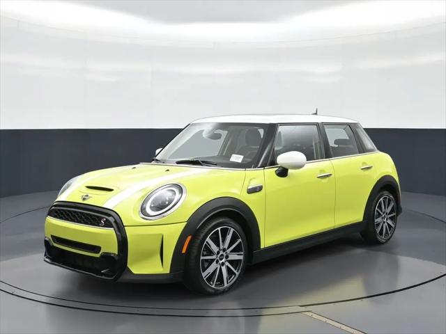 2023 MINI Hardtop Cooper S for sale in Miami, FL