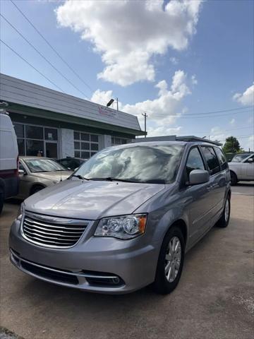 2014 Chrysler Town & Country Touring for sale in Houston, TX